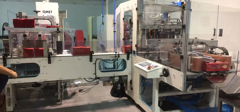 TISSUE AND PAPER NAPKINS CONVERTING MACHINES